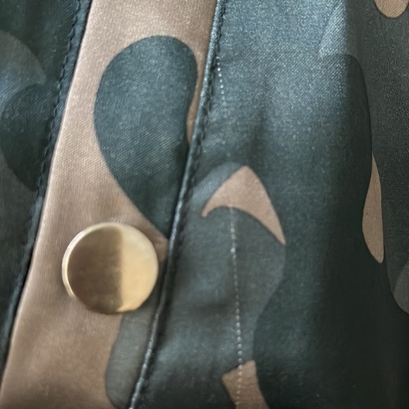 Camouflage Puffy Jacket - Picture 7 of 7